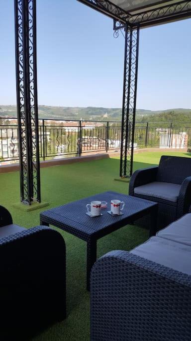 Unique Studio- Great Balcony And View! Parking Possibility! เวลีคอเทอร์โนโว ภายนอก รูปภาพ